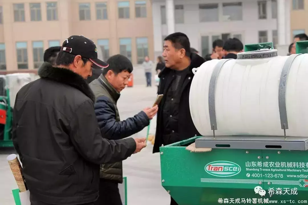 2-1P11G31442415.jpg 2-1P11G31442415.jpg