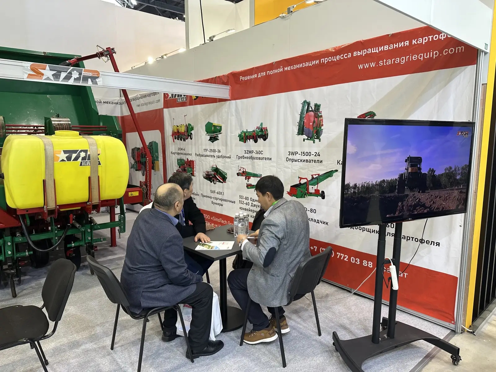 Star Agricultural Machinery Made Its Debut at the Astana International Agricultural Exhibition in Ka(图3) Star Agricultural Machinery Made Its Debut at the Astana International Agricultural Exhibition in Ka(图3)